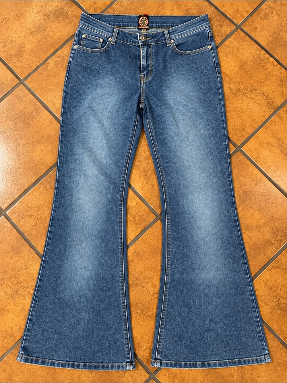 Sakura Jeans Women’s 9/10 Y2K Low Rise Flare Jeans Stretch Blue Denim
